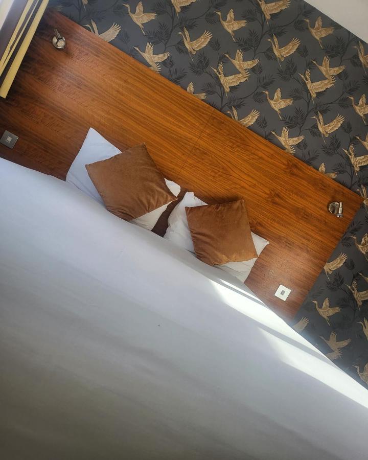 Stockwood Hotel - Luton Airport Экстерьер фото